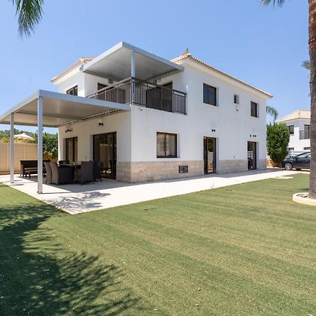 Lime 3-Bedroom Villa In Protaras Dış mekan fotoğraf