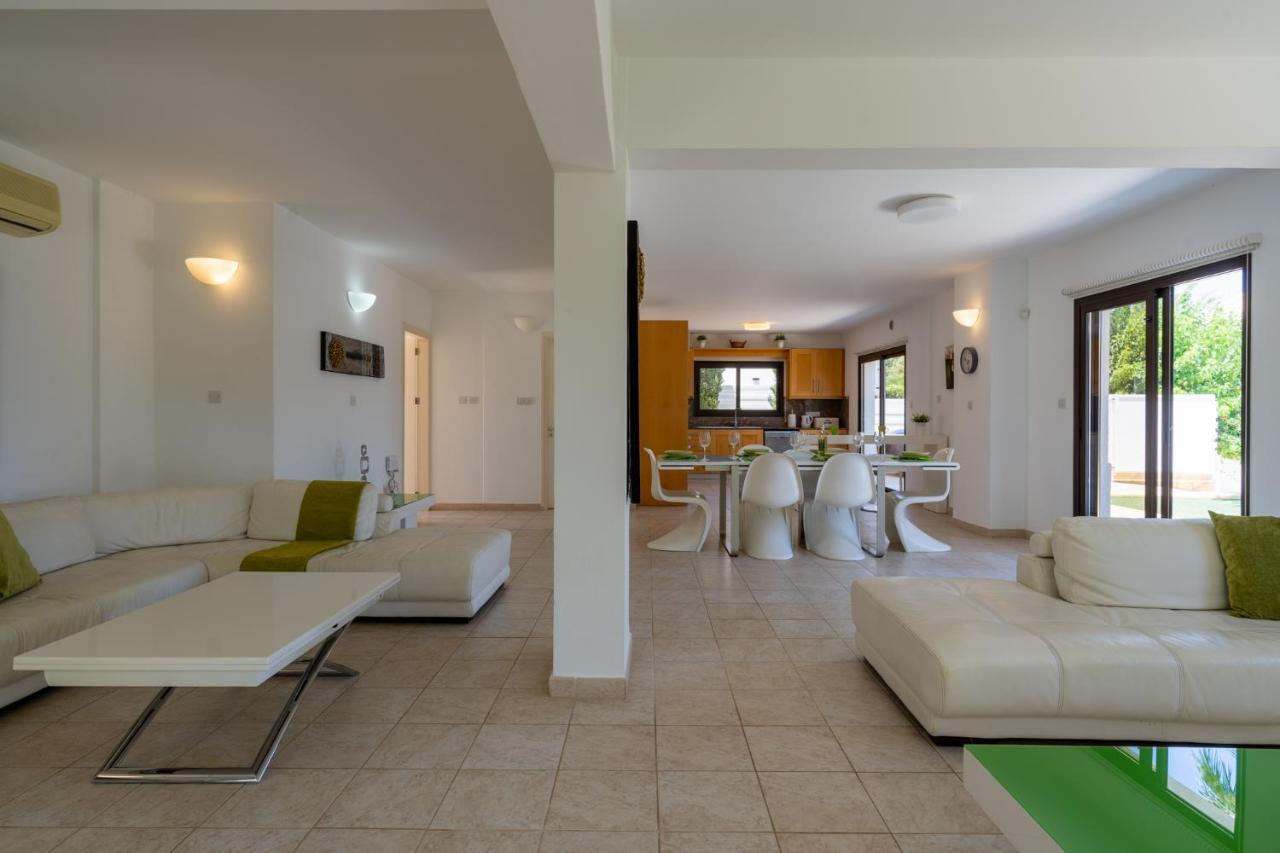 Lime 3-Bedroom Villa In Protaras Dış mekan fotoğraf
