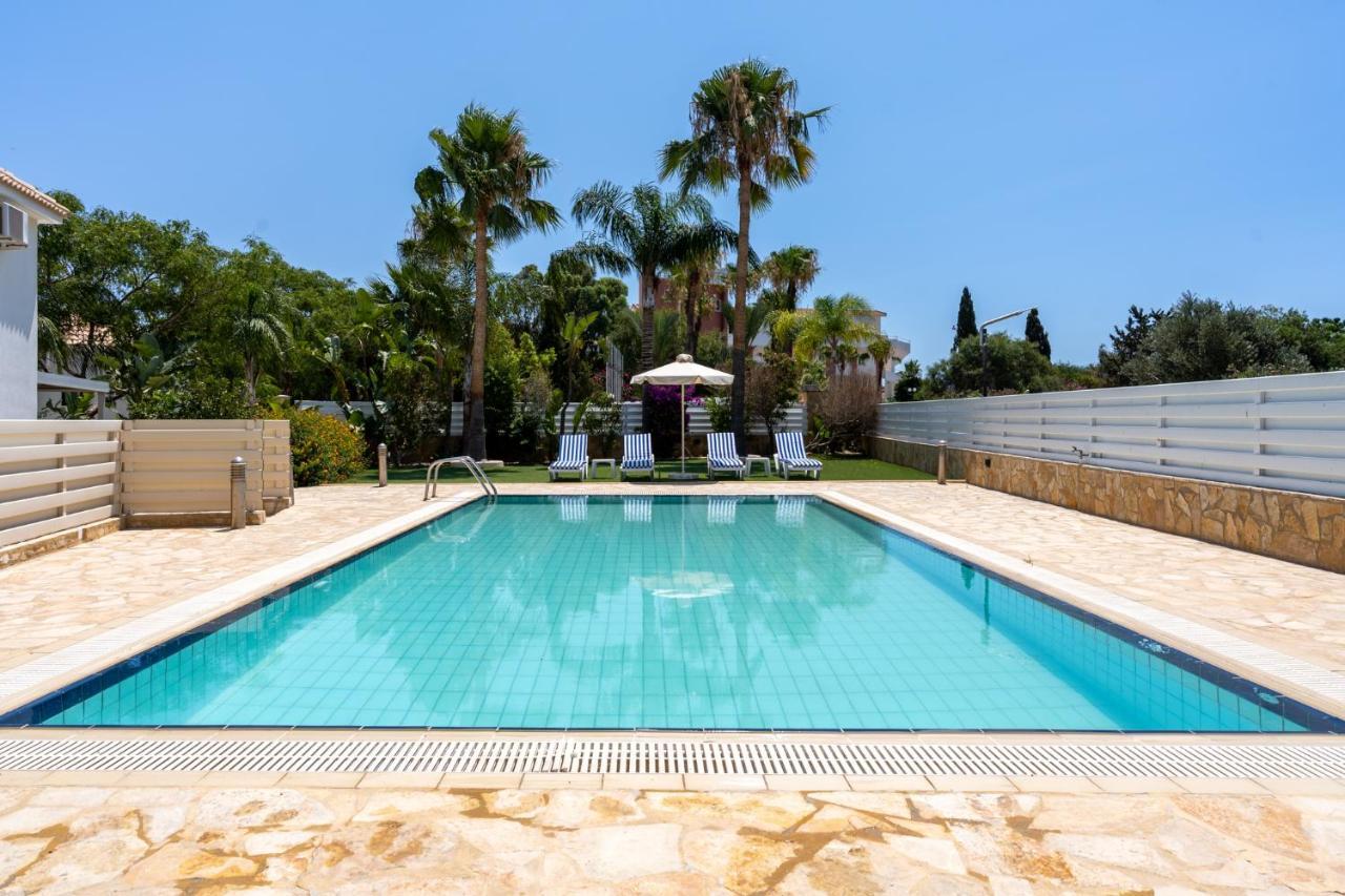Lime 3-Bedroom Villa In Protaras Dış mekan fotoğraf