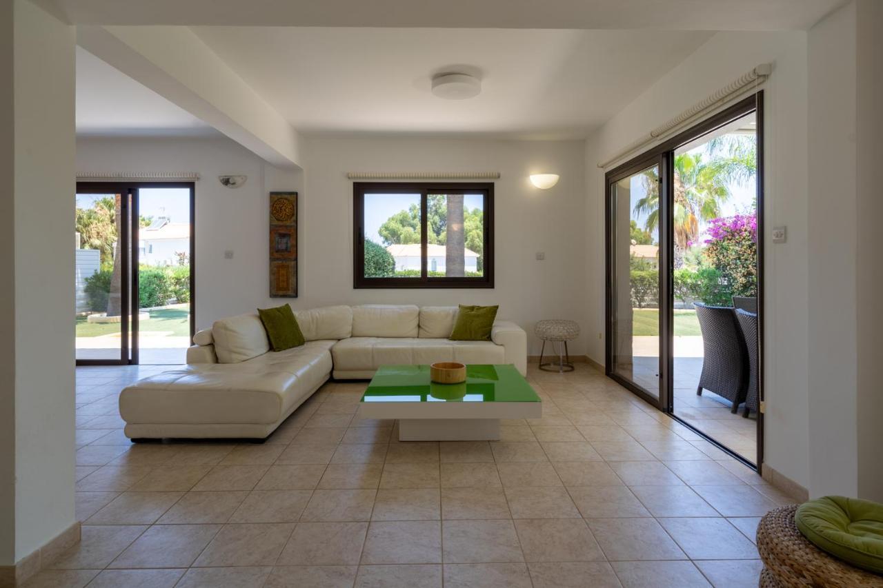 Lime 3-Bedroom Villa In Protaras Dış mekan fotoğraf